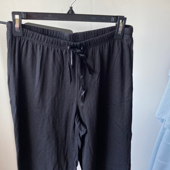 Croft & Barrow 2 piece PJ set metallic stripe top & black pant size S - Picture 7 of 15